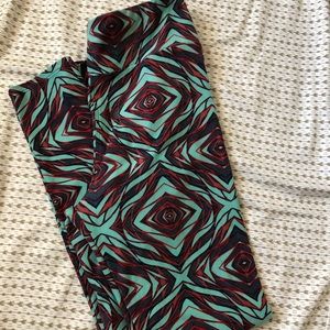 Lularoe patterned Leggings OS