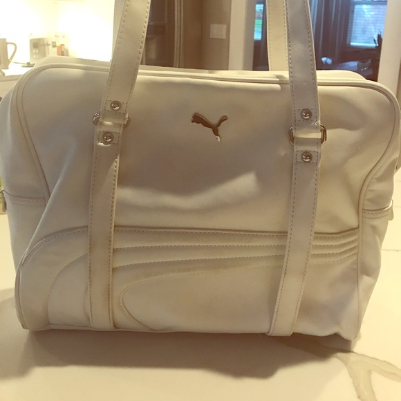Puma Handbags - Puma gym bag