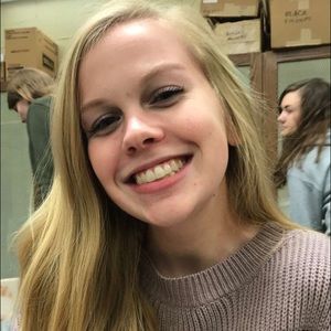 Meet your Posher, Jenna