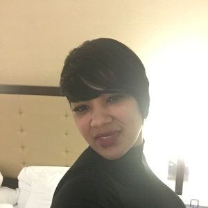 Meet your Posher, Kendra