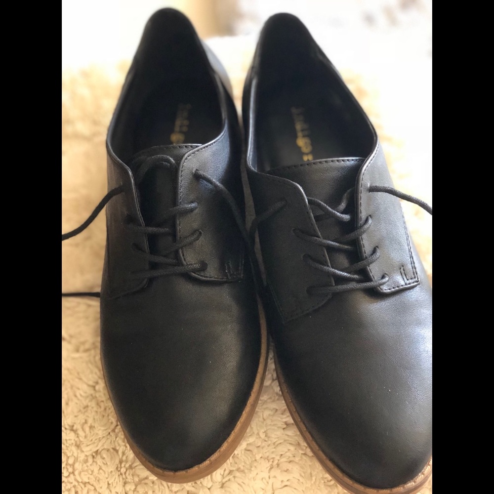 Black Women’s dress shoes