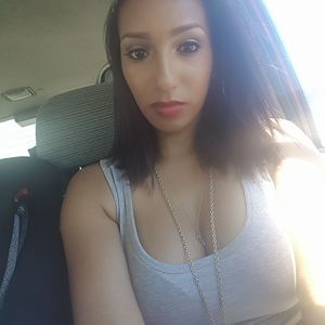 Meet your Posher, Angelina