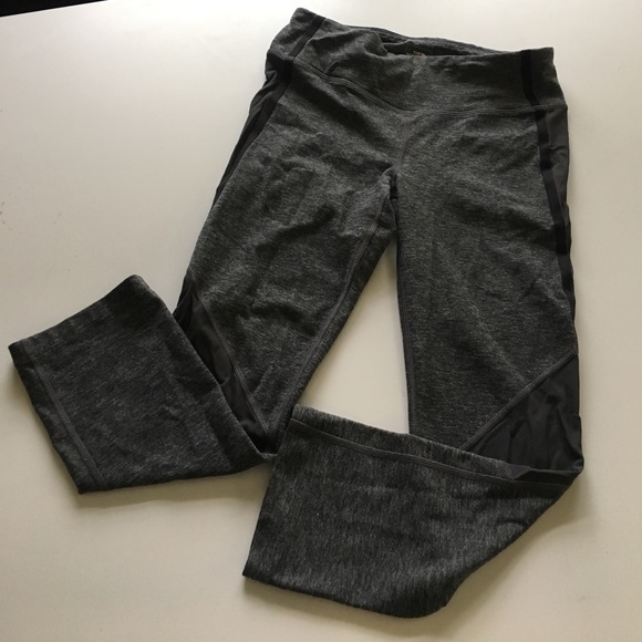 The North Face Pants - The North Face crop yoga pant- size SP