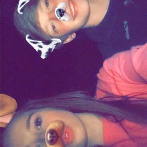 Meet your Posher, Layton