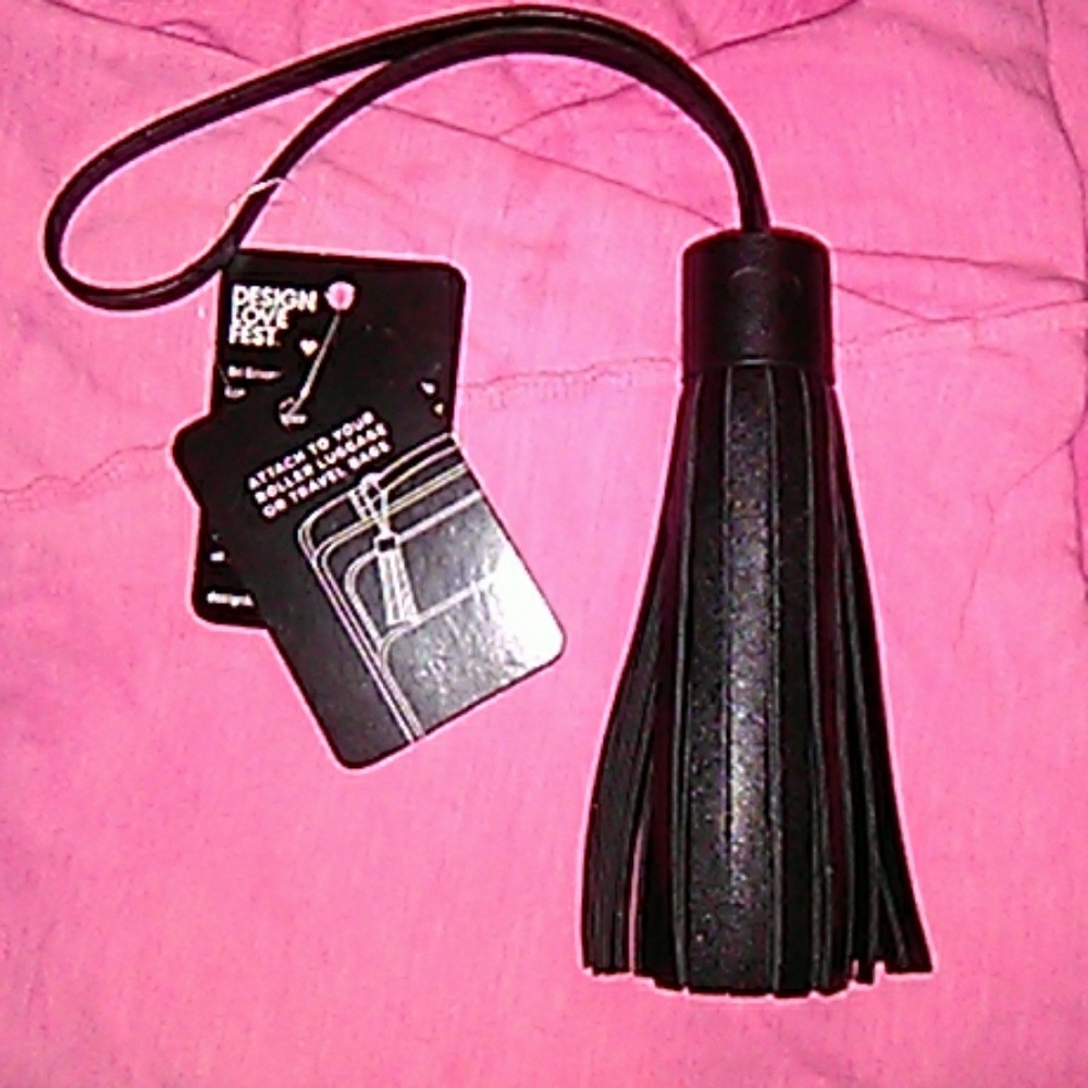 Black leather luggage tassels