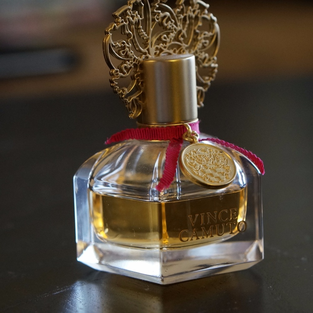 Vince Camuto perfume