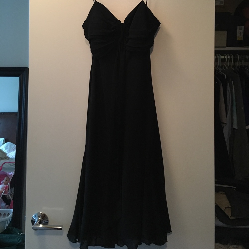 LBD: Sweetheart neckline with spaghetti straps