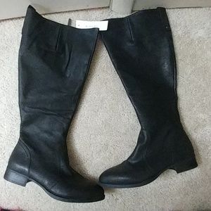 Brand New Never Worn Wide Calf knee boots
