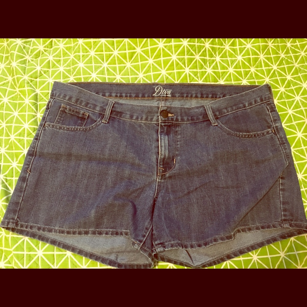 Old Navy Diva Denim Shorts