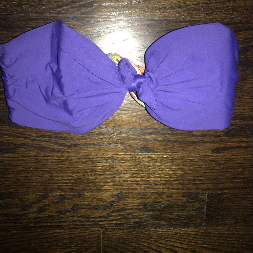 Purple strapless bikini