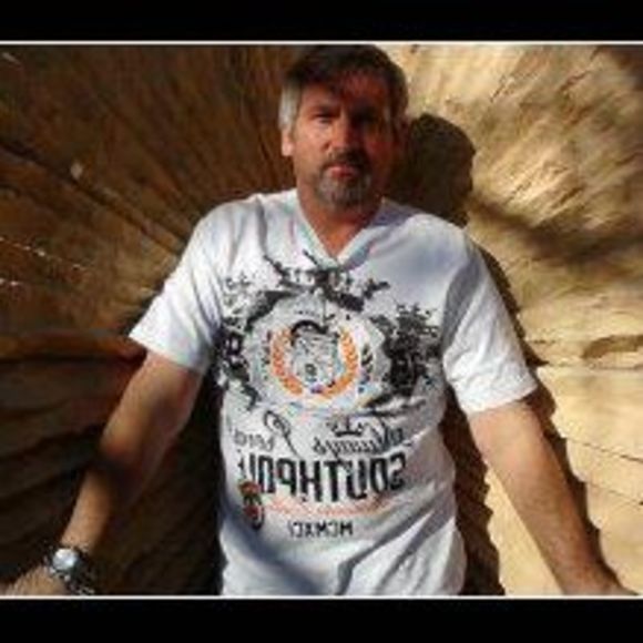 Meet your Posher, Mark - Picture 1 of 1