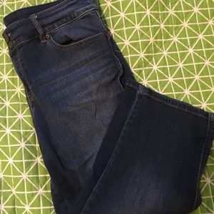 New York & Company crop jean pants