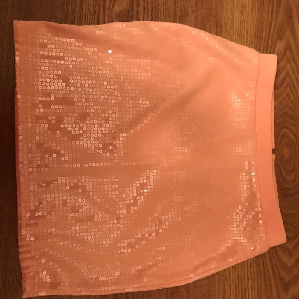 Peach sequin skirt,peach denim crop top , combo - Picture 4 of 6