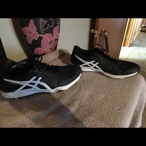 ASICS training shoe