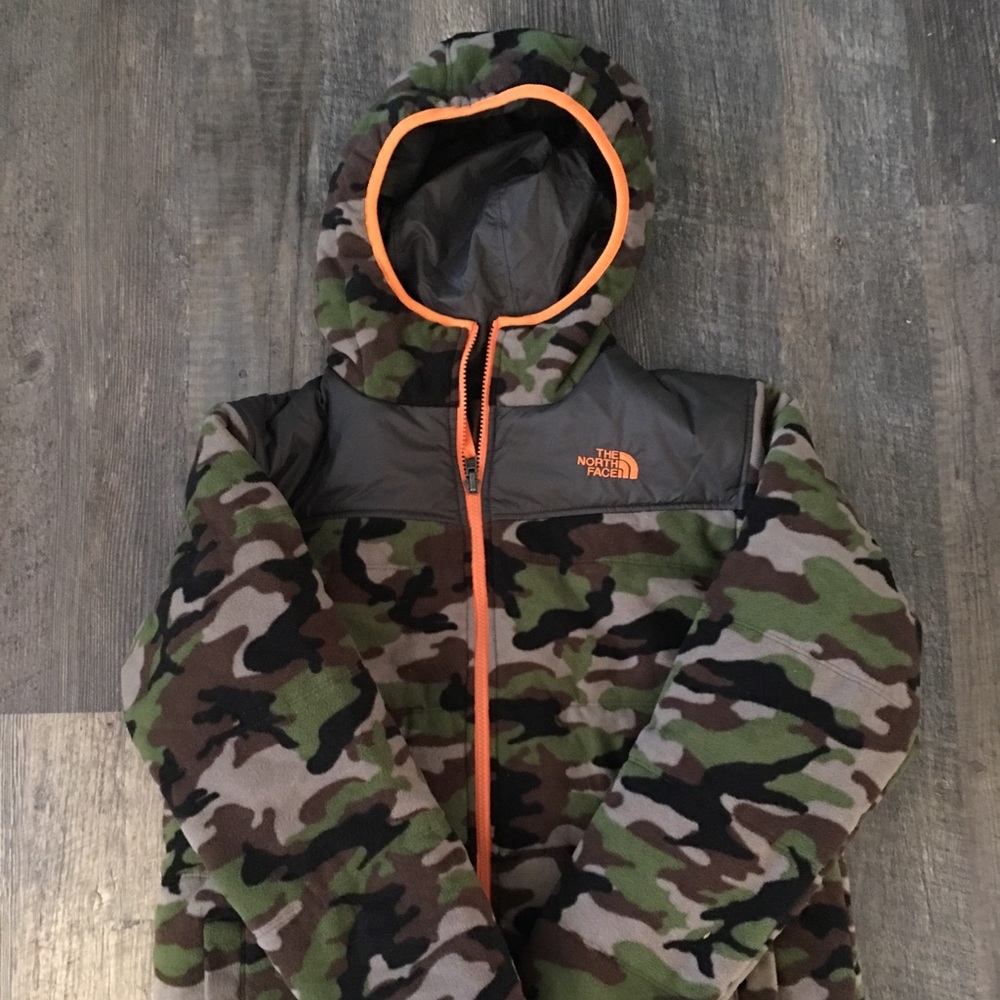 18-20 Boys North Face Reversible Coat NWOT