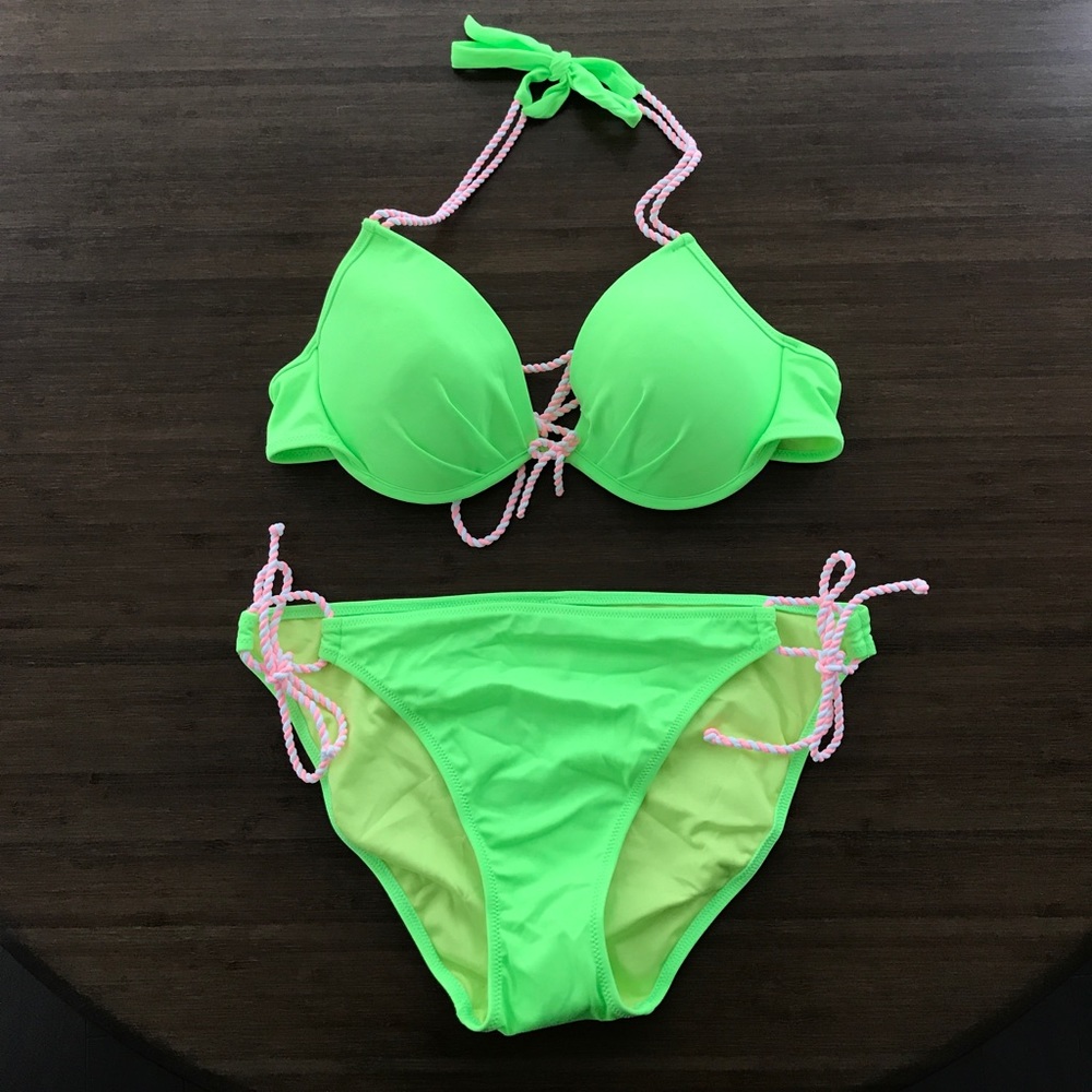 Victoria’s Secret Beach Sexy Bikini