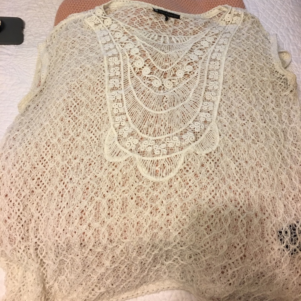 Lacey white t-shirt