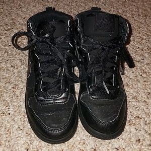 Black Nike Sneakers