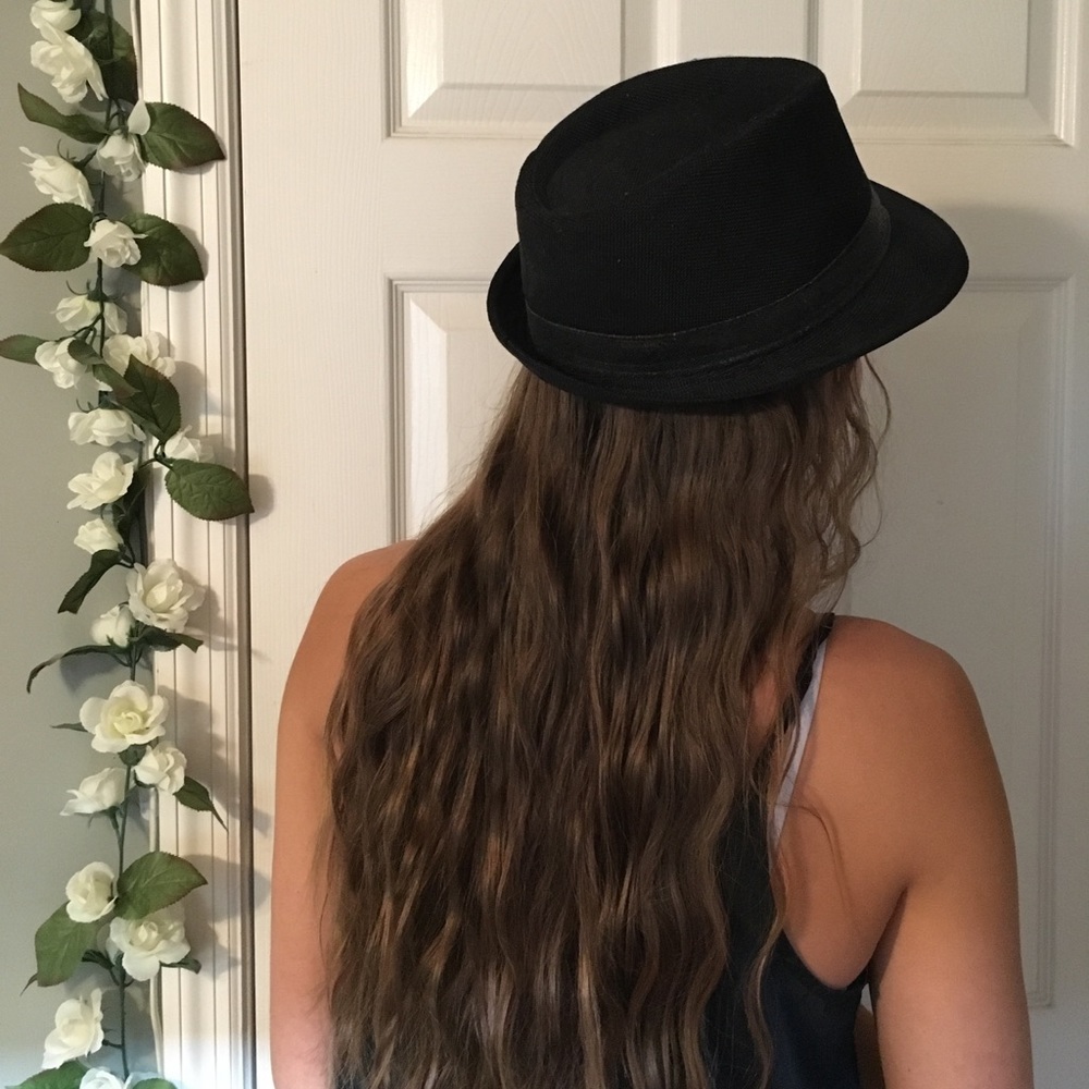 Black fedora with glitter accent