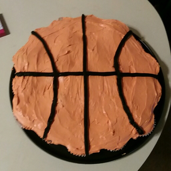 Meet your Posher, Laura - Picture 1 of 1