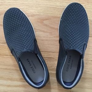 Cole Haan Black Slip On Sneakers Sz 7.5