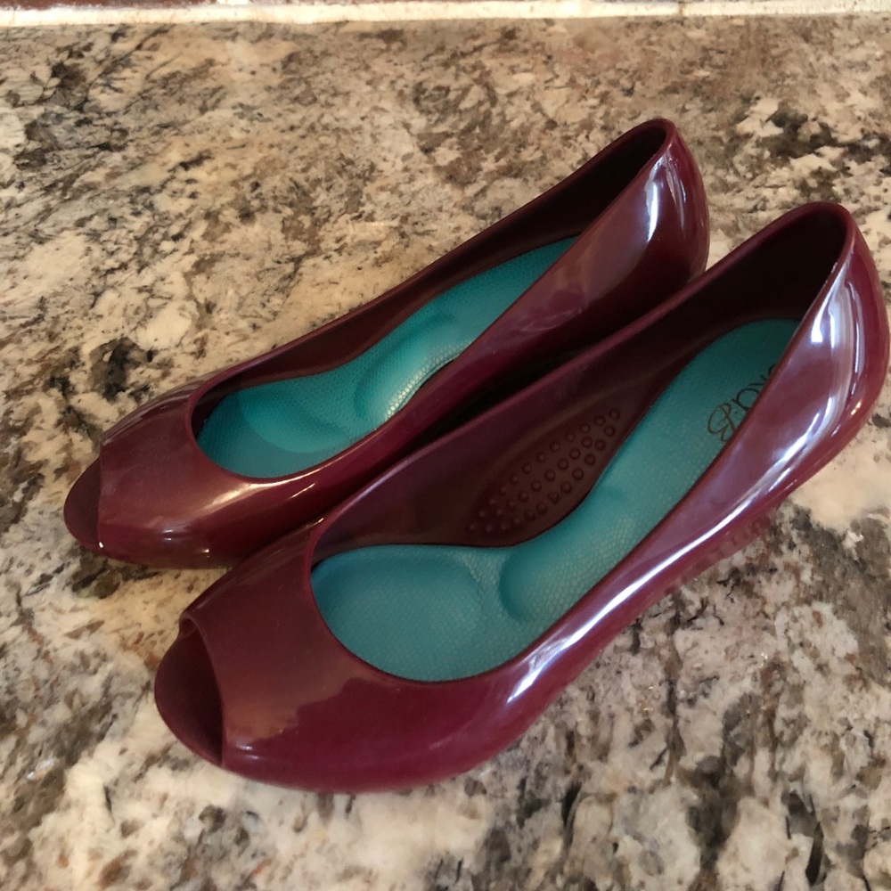 Oka-B Emery Wedge