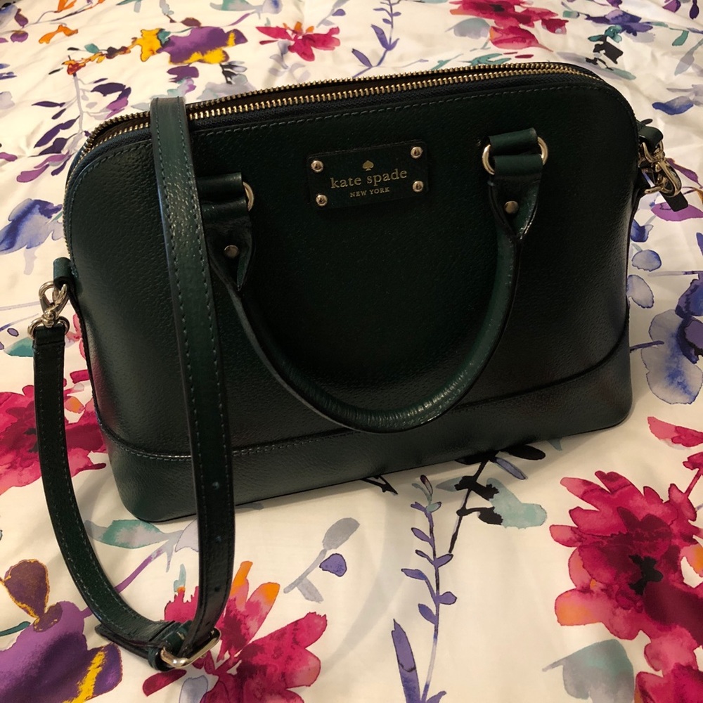 GENTLY USED KATE SPADE WELLESLEY GREEN PURSE