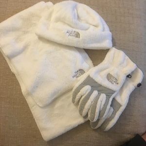 North face gloves, hat, scarf