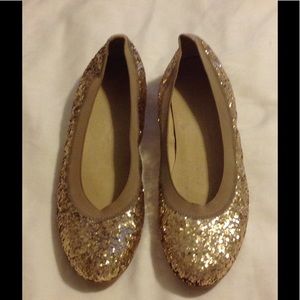 Stuart Weitzman gold glitter ballet flats