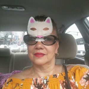 Meet your Posher, Luisa