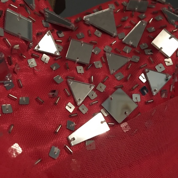 Homecoming dress - Picture 2 of 3