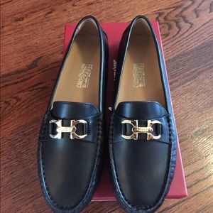 Girls Brand New gorgeous Ferragamo Saba shoes