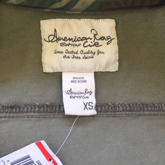 CAMO Hooded Utility Jacket - Picture 4 of 7