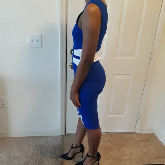 Dress - Picture 2 of 3