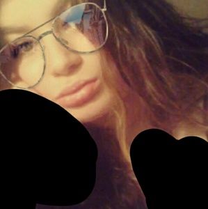 Meet your Posher, Kennedy