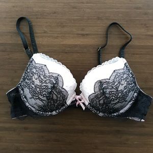 Victoria’s Secret Dream Angels Push-up Bra NWOT