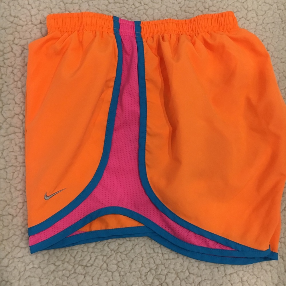 Nike Dry Fit jogging shorts - large