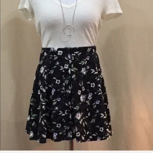 ✨$10 SALE - American Eagle Skirt