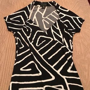 White House Black Market Shirt Size XXS