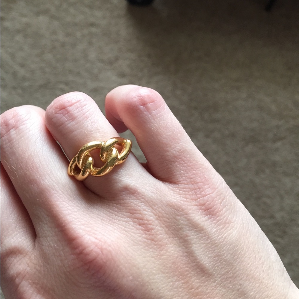 Ring - Picture 2 of 3