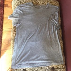 Men’s lululemon t shirt
