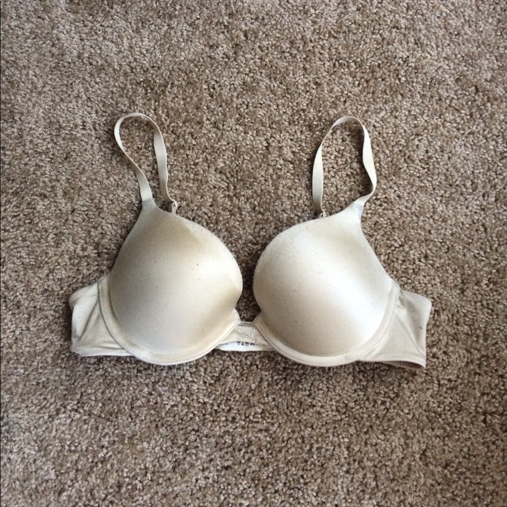 Maidenform Bra (34B)