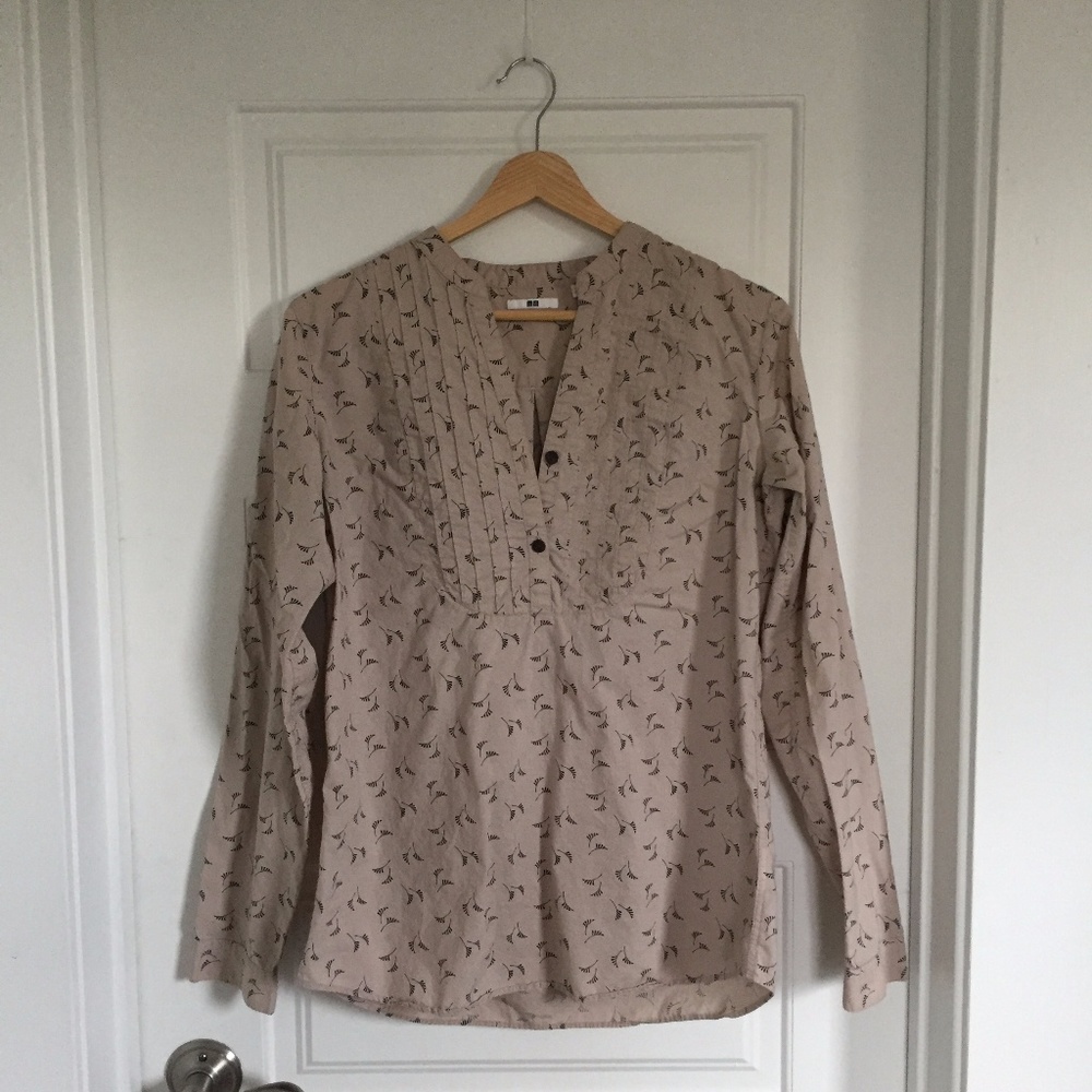 UNIQLO Patterned Shift Blouse