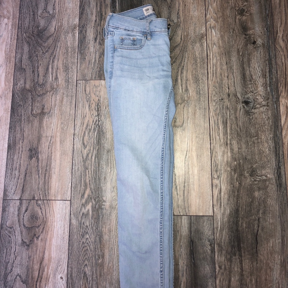 Hollister Super Skinny Light Wash Jeans