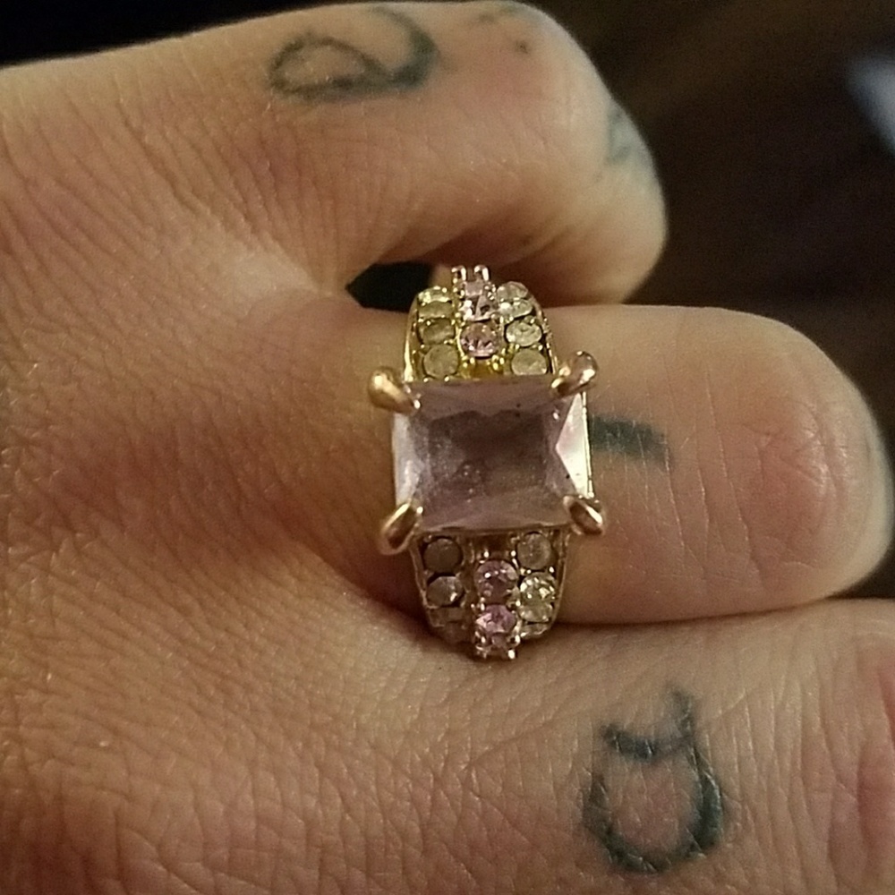 Ring - Picture 2 of 2