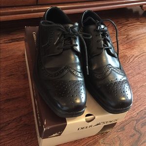 Boys black dress shoe