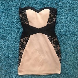 A'gaci Strapless Dress