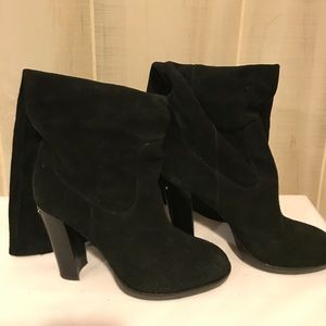 Michael Kors Suede boots