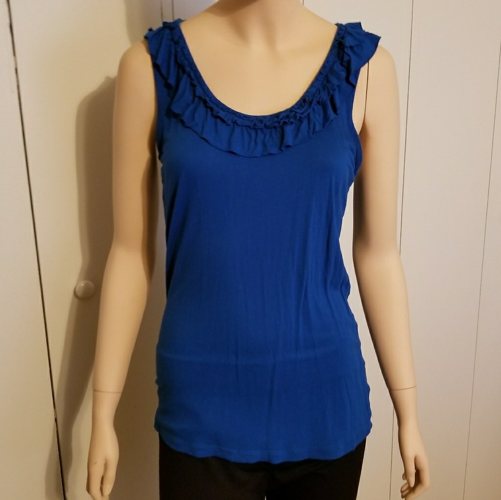 🎆2 for $10🎆 Cute Mossimo Ruffled Tank
