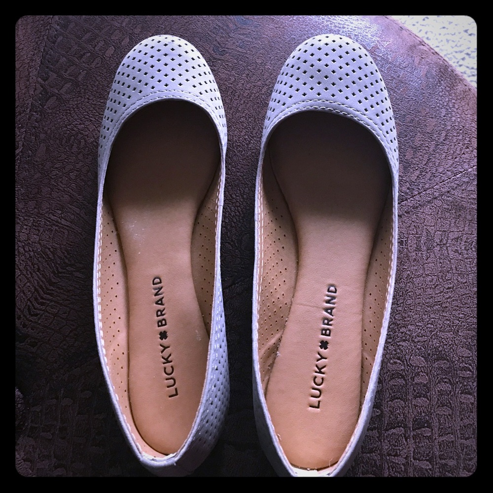 Lucky Brand Everlee Leather Ballet Flats.